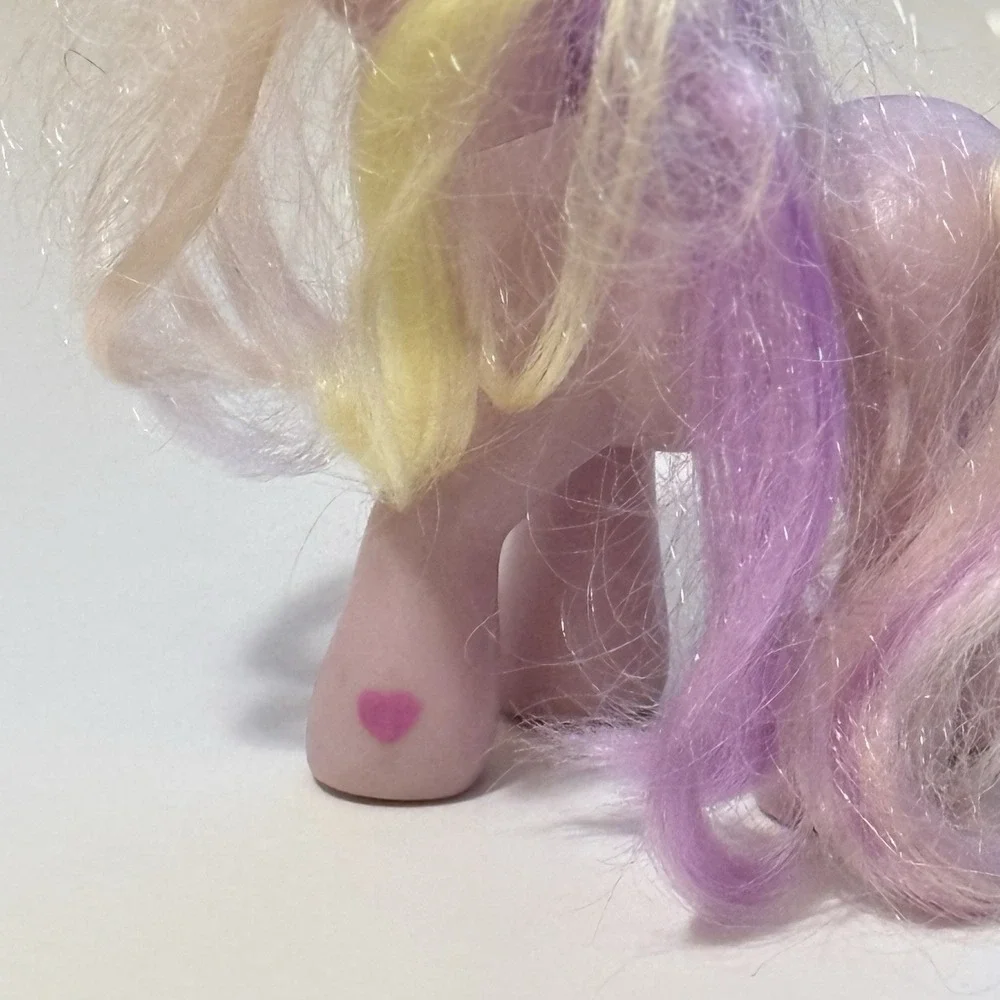 Vintage My Little Pony G3 Fluttershy 2005 Purple Metallic Glitter Butterfly